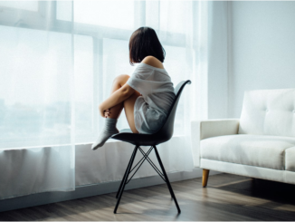 How is social media still affecting young women’s mental health?