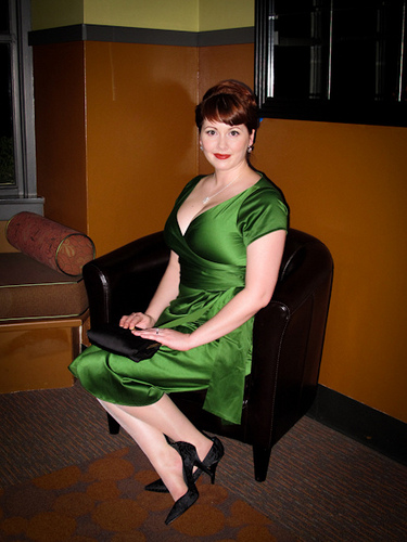 Holloways pin up glam