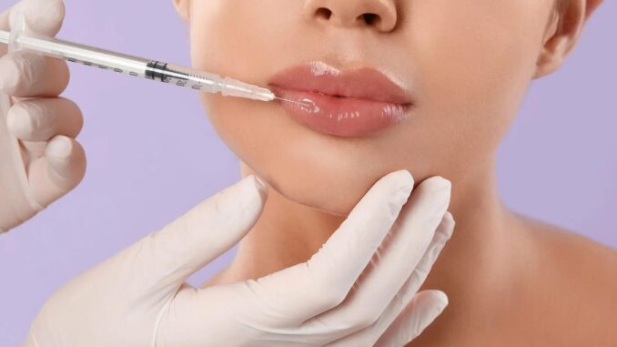 How beauty standards push women away from natural aging