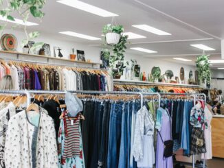 5 summer trends sourced from charity shops 